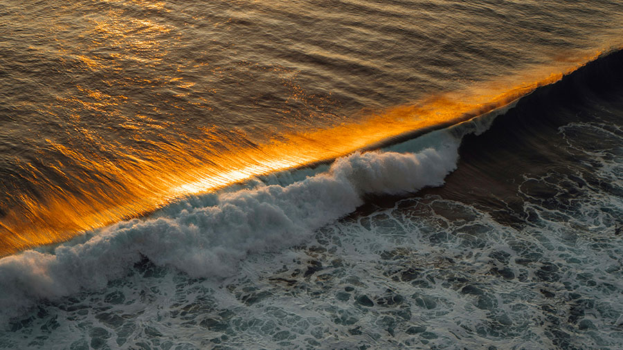02 24 mdm Il est le même, hier et aujourd'hui