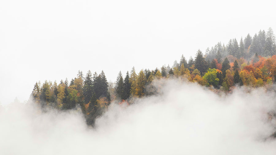 09 08 mdm Les nuages de l'épreuve